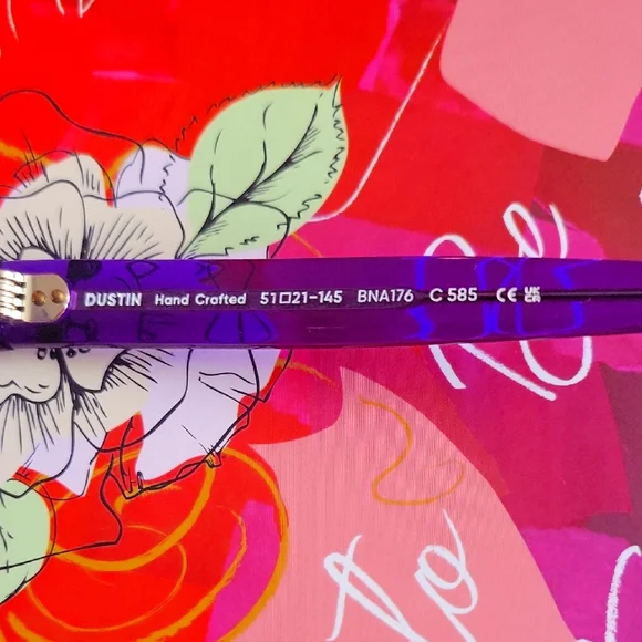 Purple Glasses - Picture 2 of 11